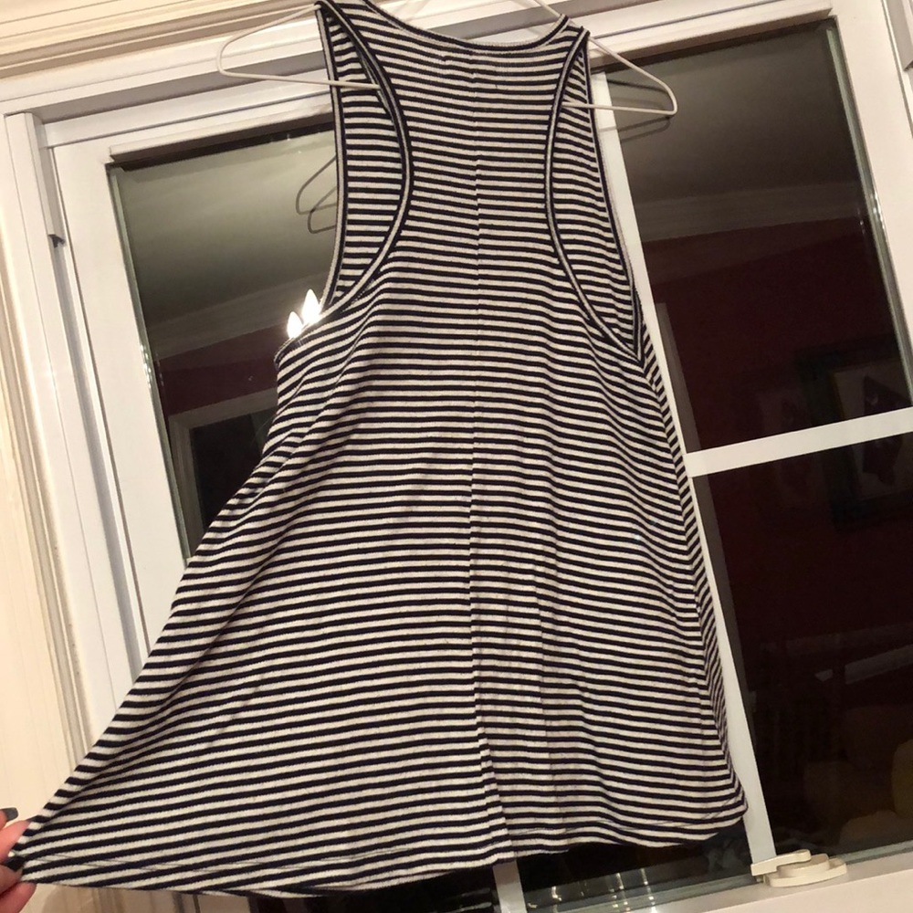 Tank top - Picture 2 of 3